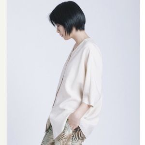 Kaarem Minimalist Dolman Top